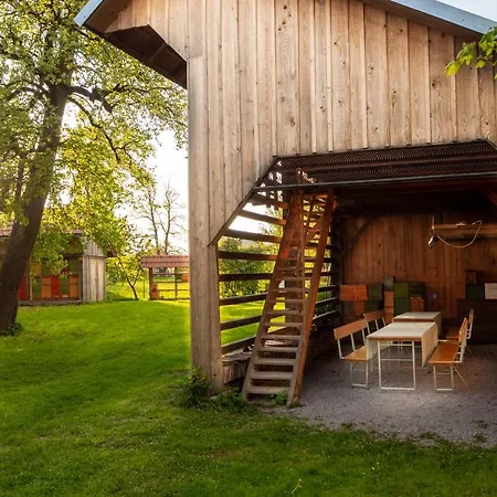 Beekeeping Kojek Apartma